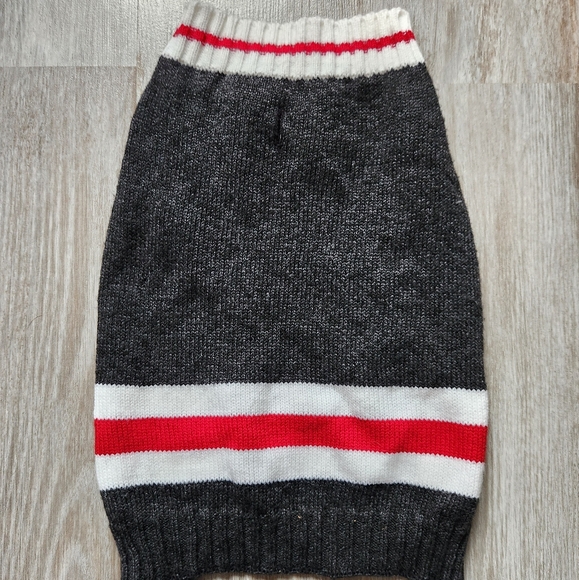 Knit Gray with Red & White Stripe Trim Light Weight Dog Sweater Small - Picture 1 of 5